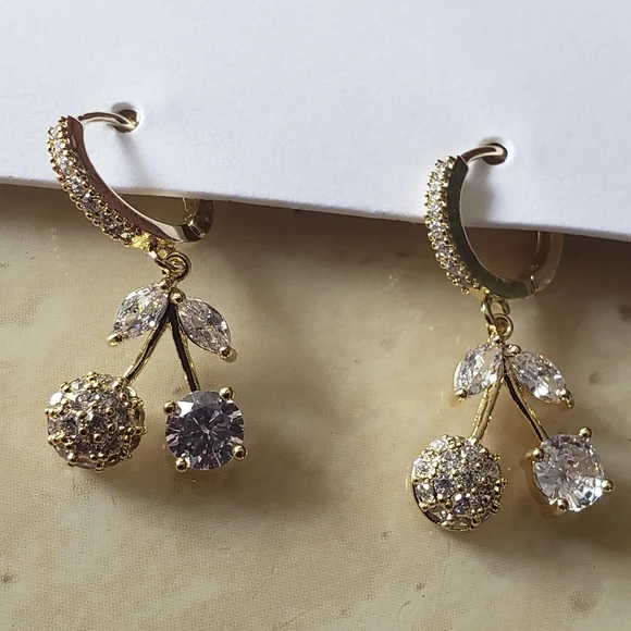 COPPER  CHERRY EARRINGS - Picture 5 of 5